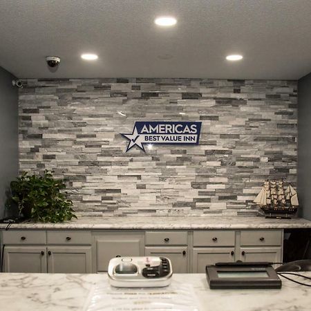 Americas Best Value Inn&Suites Detroit Lakes Buitenkant foto