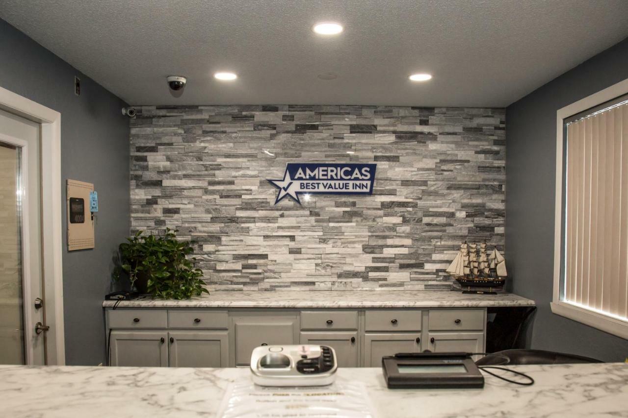 Americas Best Value Inn&Suites Detroit Lakes Buitenkant foto